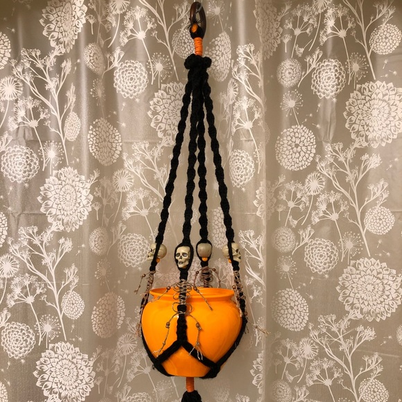 Macrame Plant Hangers - Picture 2 of 3